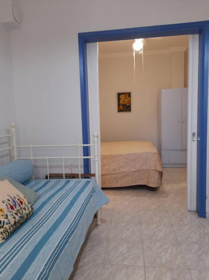 Rena's Traditional Aegean House By The Sea